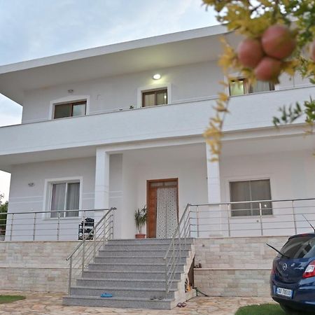 Mana Apartments Ksamil Exterior foto